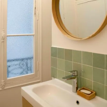 Nice Apt Ideal For 2 Near The Sacred Heart! Daire